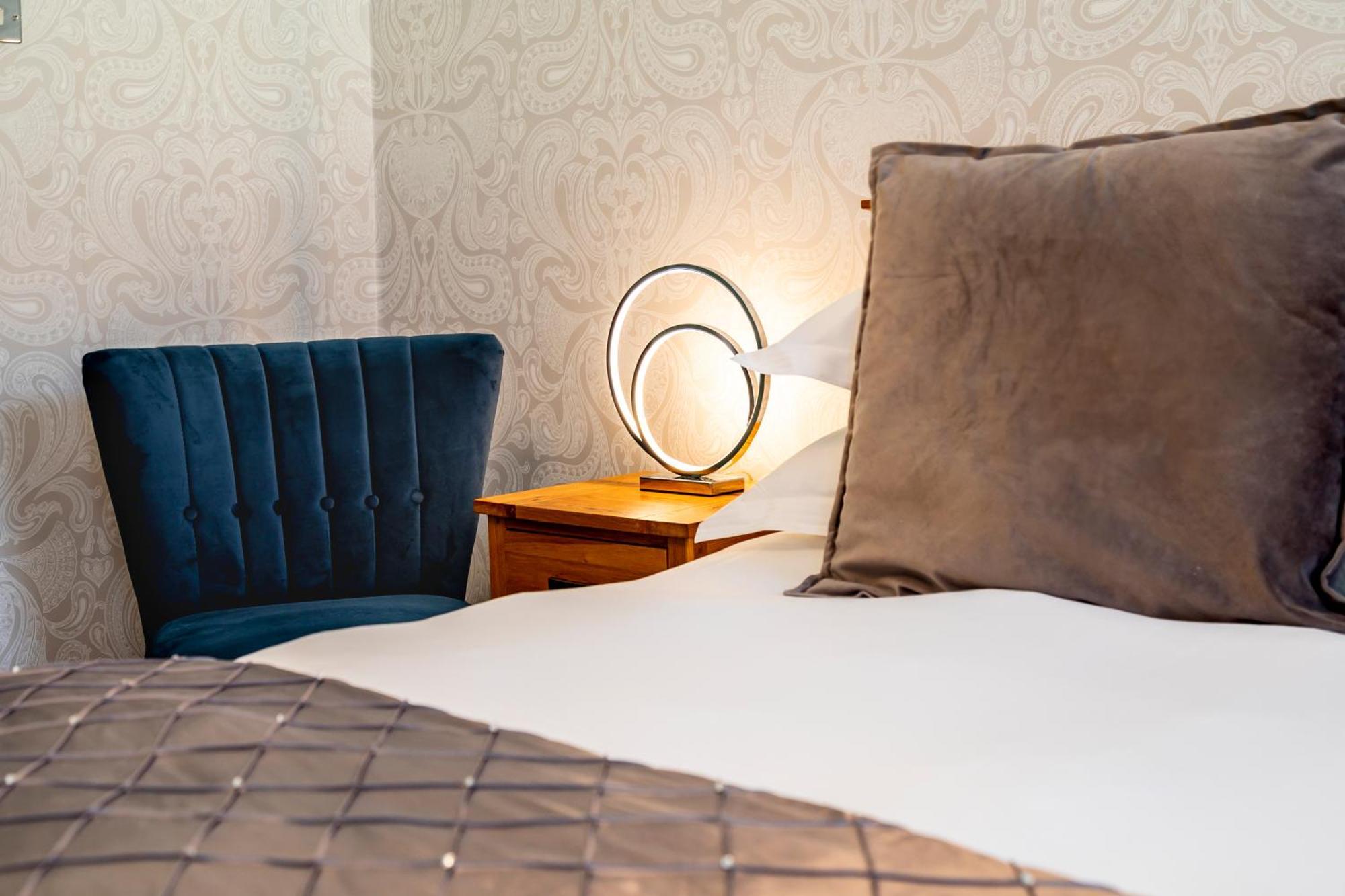 Georgian House Hotel