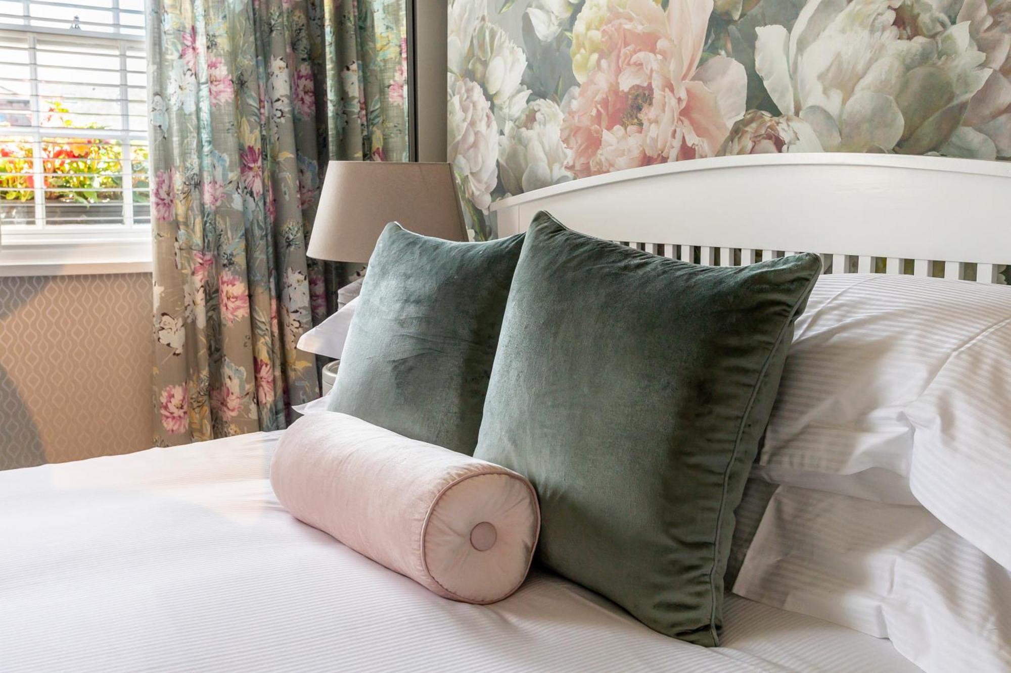Georgian House Hotel 4*